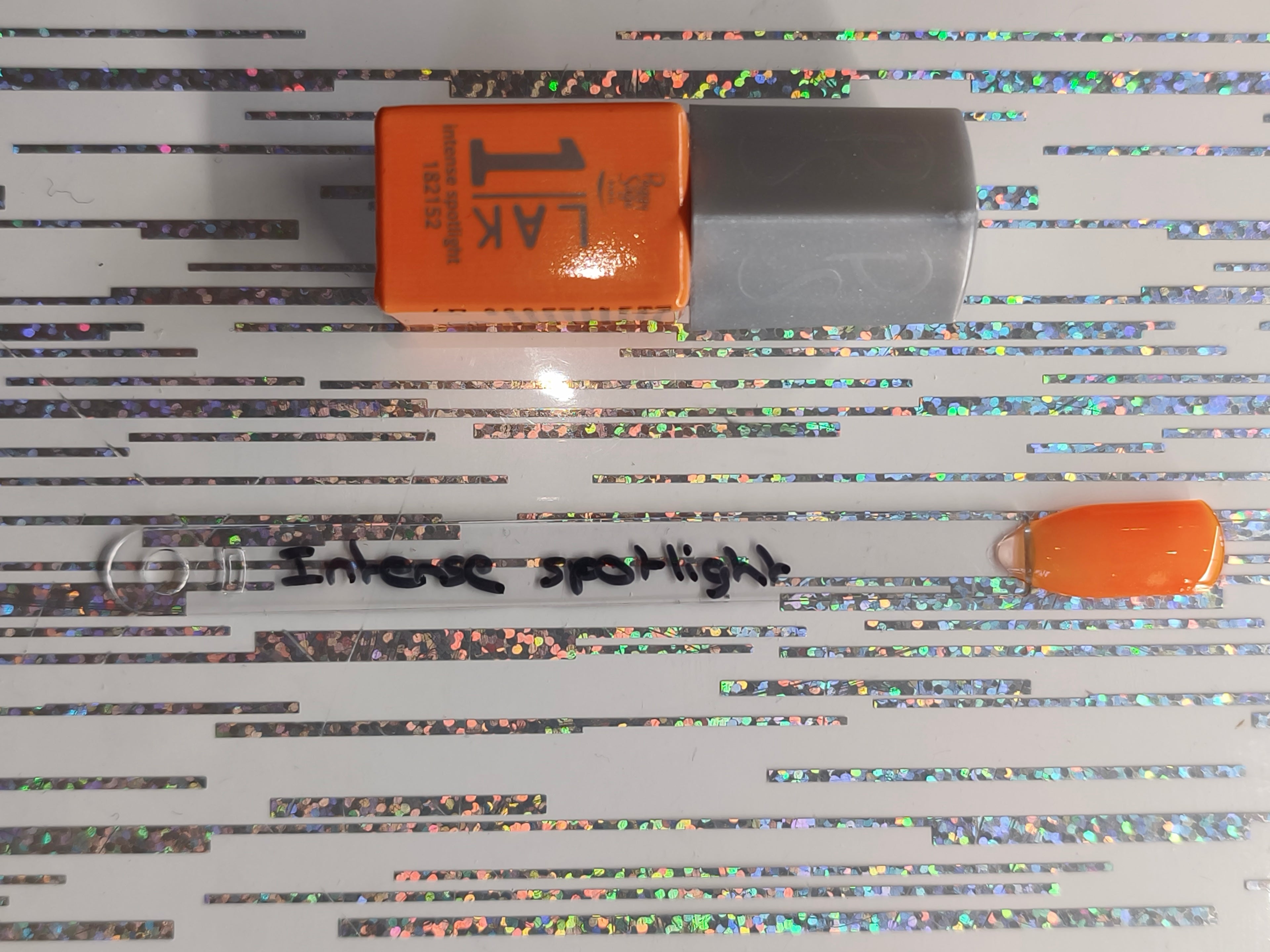 PRESS-ON NAILS ENFANTS & ADOLESCENTES - 70 COULEURS AU CHOIX