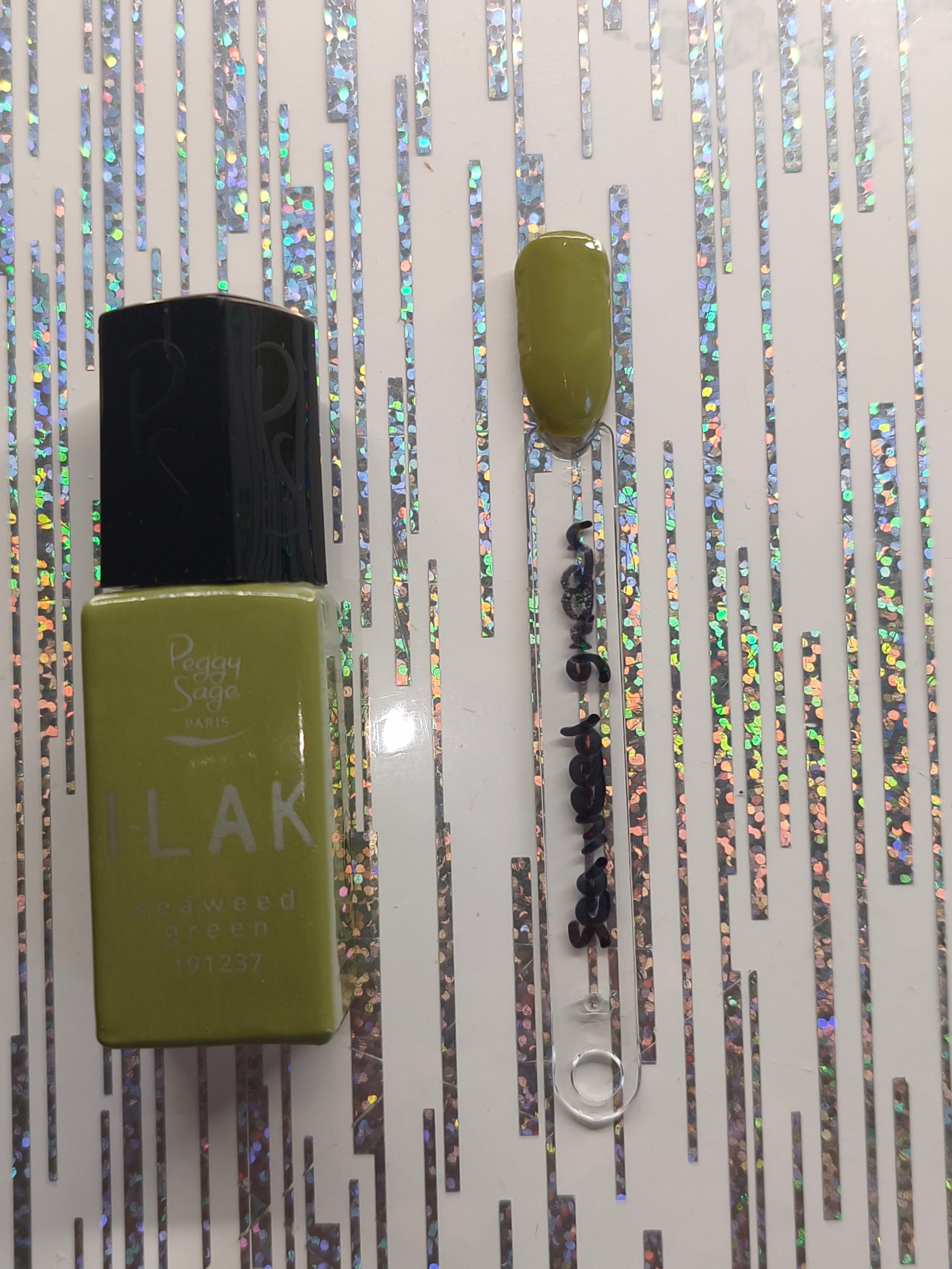 PRESS-ON NAILS ENFANTS & ADOLESCENTES - 70 COULEURS AU CHOIX