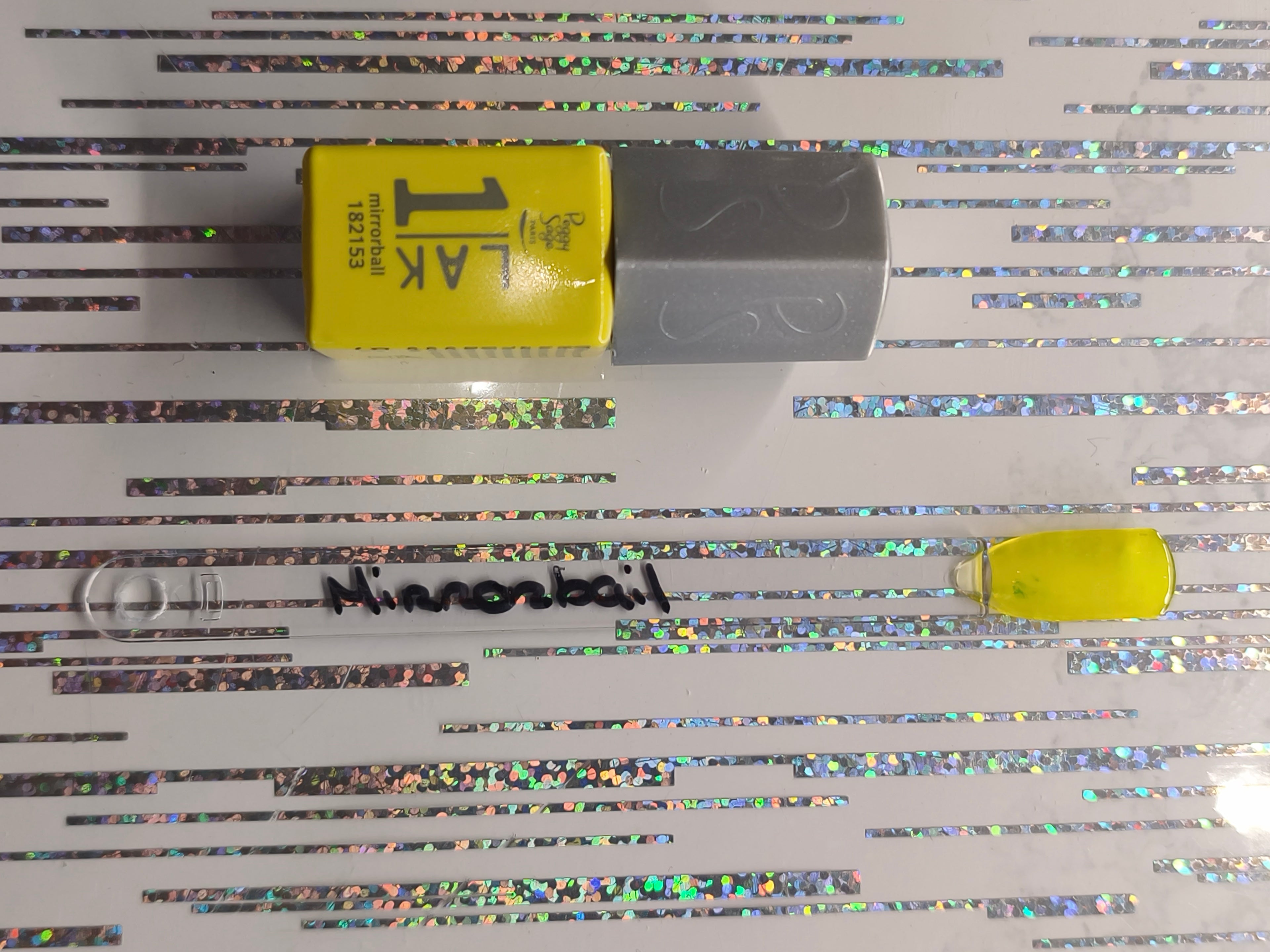 PRESS-ON NAILS ENFANTS & ADOLESCENTES - 70 COULEURS AU CHOIX