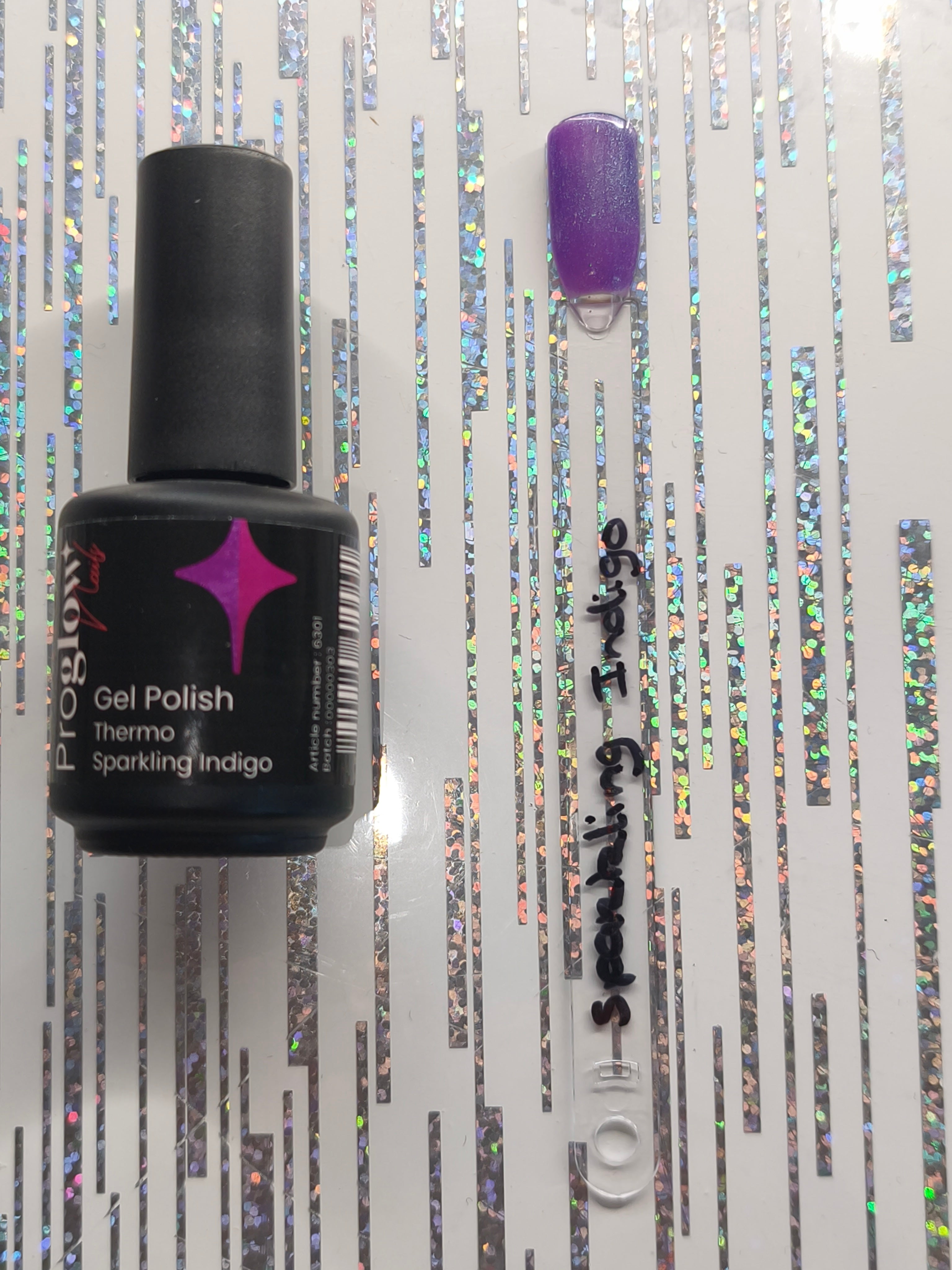 PRESS-ON NAILS ENFANTS & ADOLESCENTES - 70 COULEURS AU CHOIX